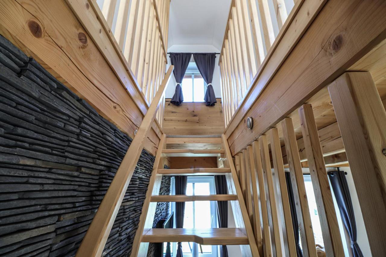 Woodhome - Luxury Mountain Apartment Horní Malá Úpa Eksteriør bilde